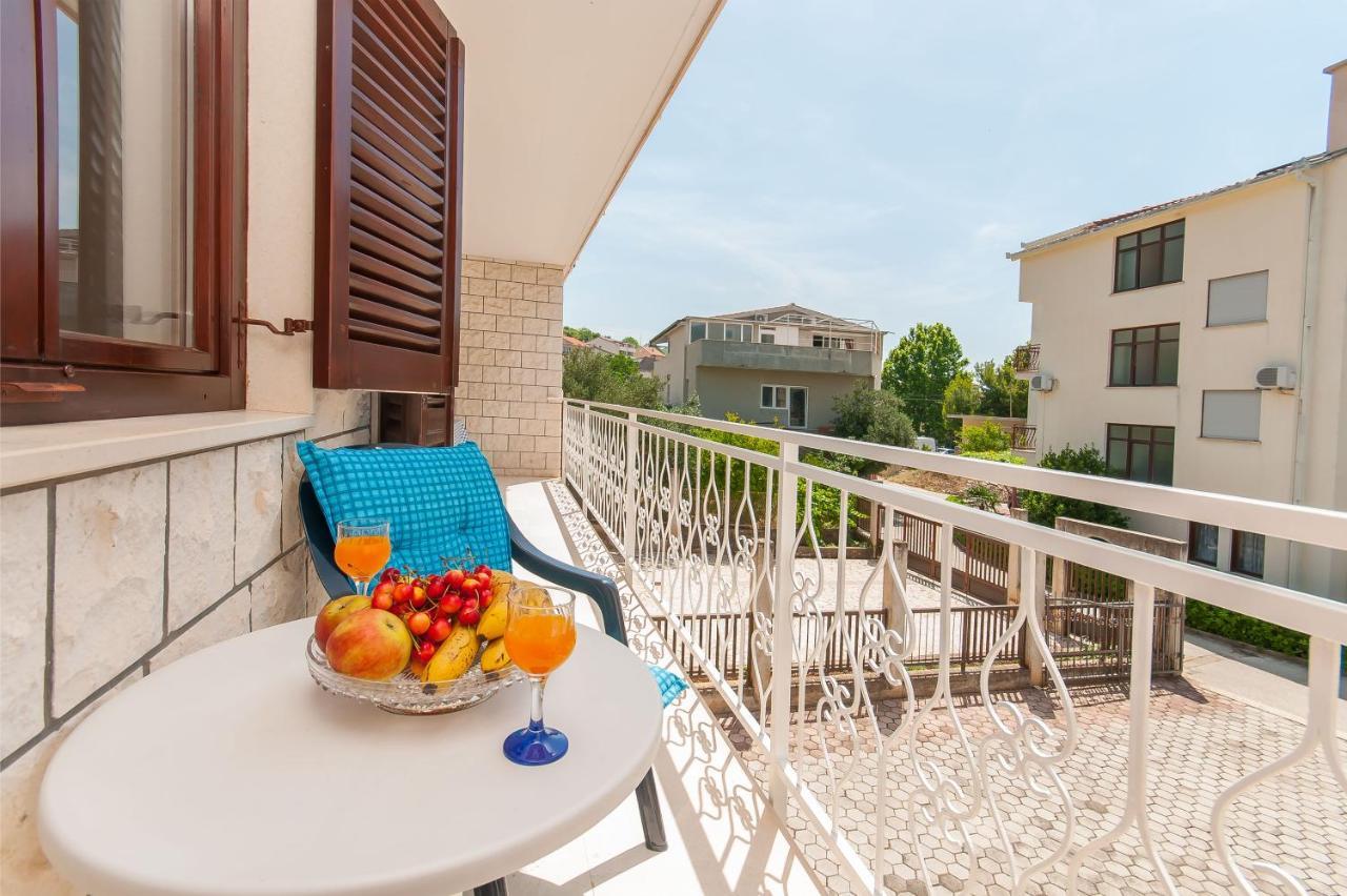 Apartments Ricina ドゥギ・ラット エクステリア 写真
