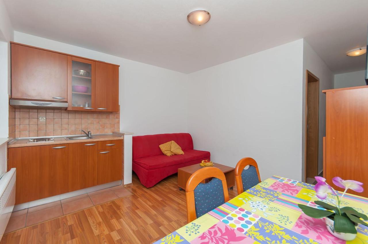 Apartments Ricina ドゥギ・ラット エクステリア 写真